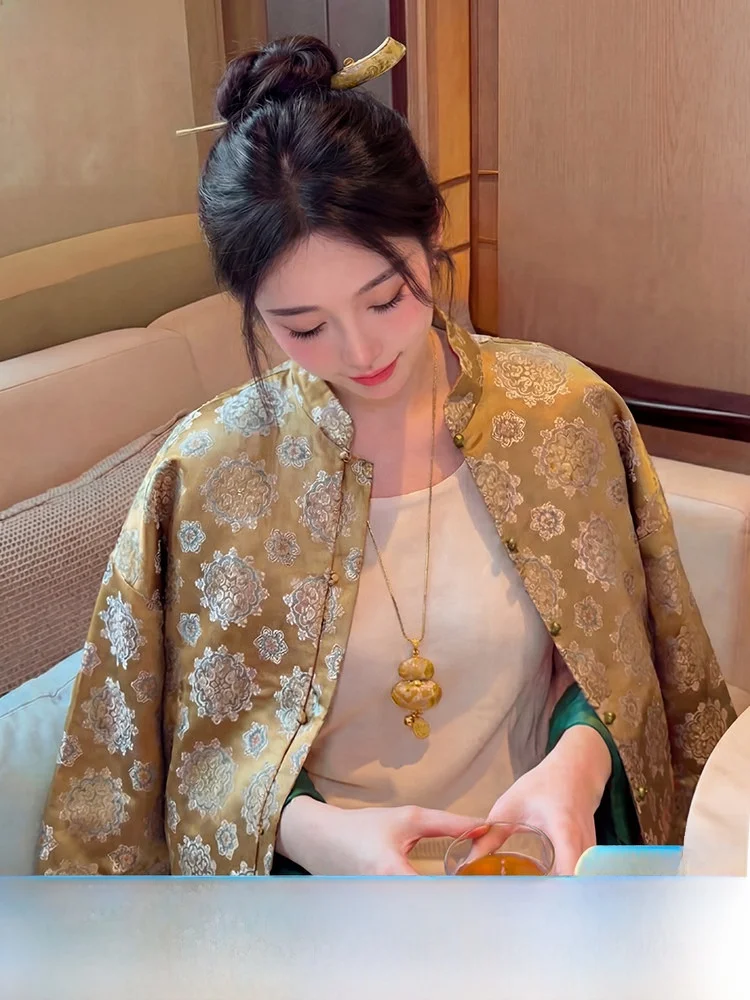 

New Chinese Sle Women's ort Jaet 00% Silk Song Jin Coat aped Body Fit Long Sve Button Closure Plant Floral ...