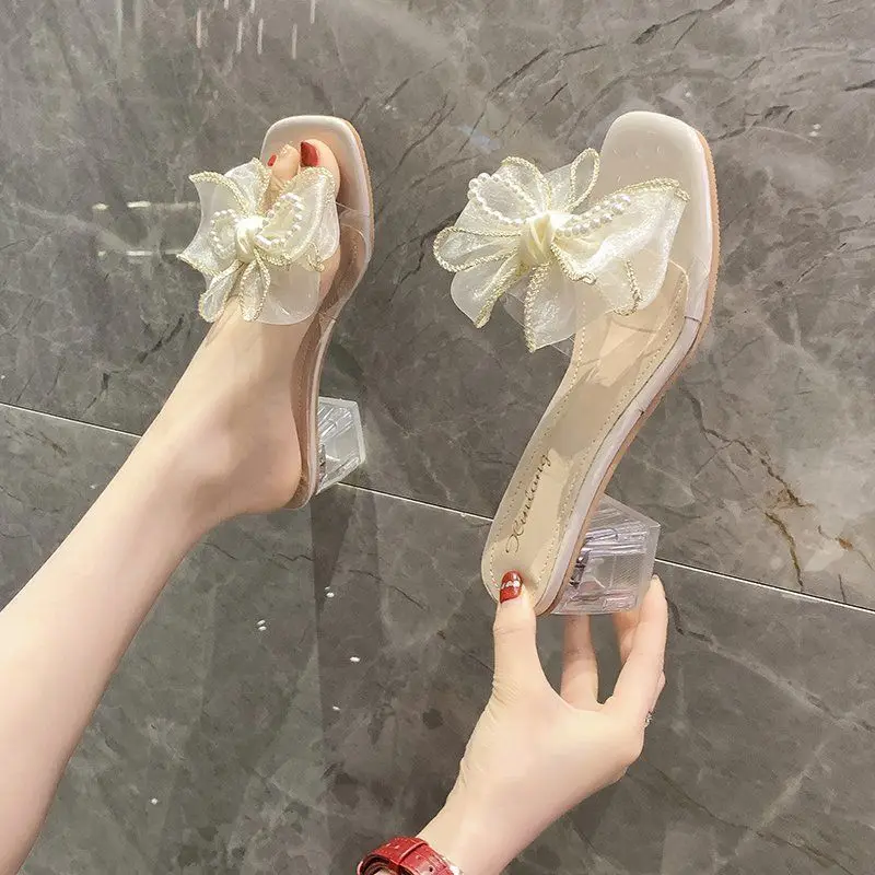 Diapositivas Zapatos Beige Joyas Transparentes Verano 2025 Clear Rhenstone Zapatillas de mujer y sandalias de mujer con lazo Cristales I 39