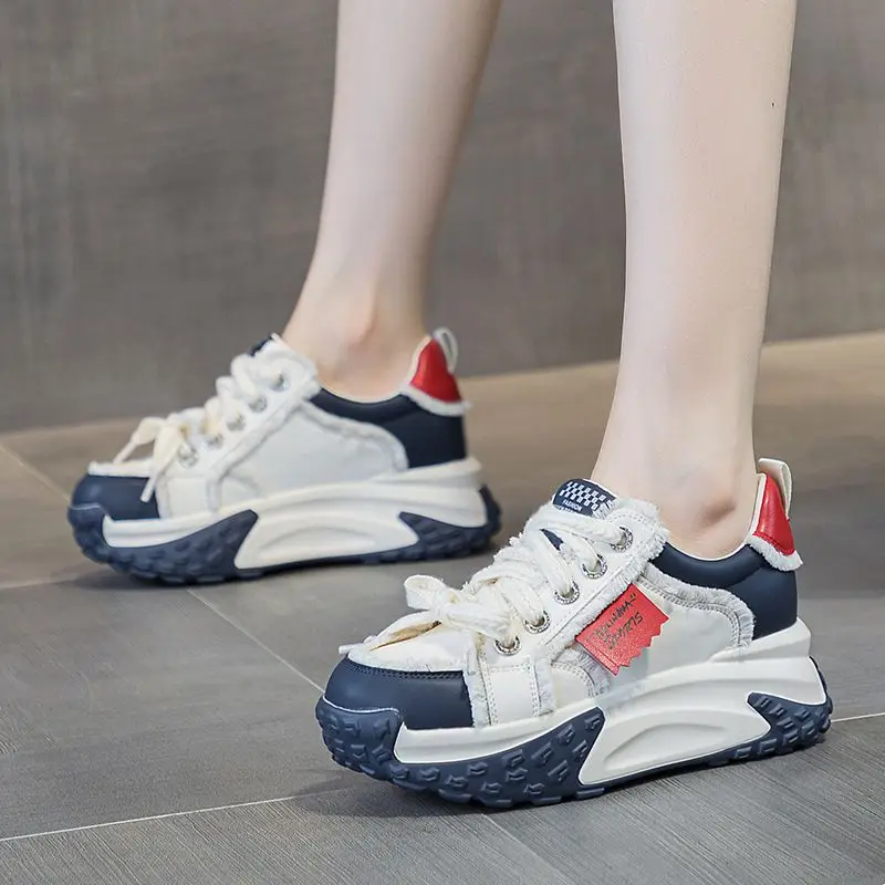 

Trendy Women Dad Shoes Slimming Effect On Feet Thick Sole Platform Sports Running Shoes 2025 Spring Height Increasing For Petite