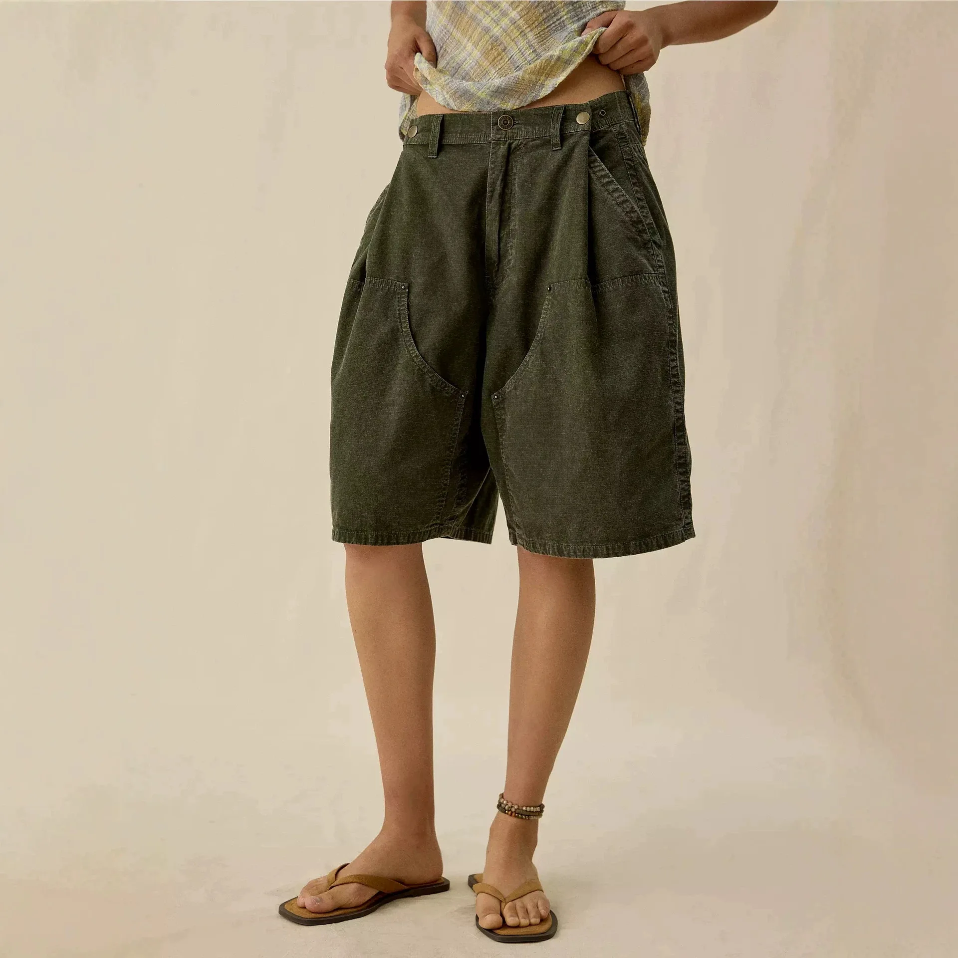 American Retro Pleated Button-pleated Casual Women's Five-point Pants