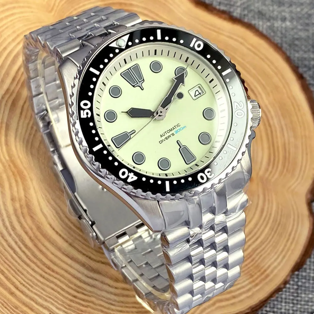 Tandorio 41mm NH35A 200M Waterproof Dive Automatic Watch Men Green Luminous Dial Sapphire Glass SKX Stainless Steel Bracelet