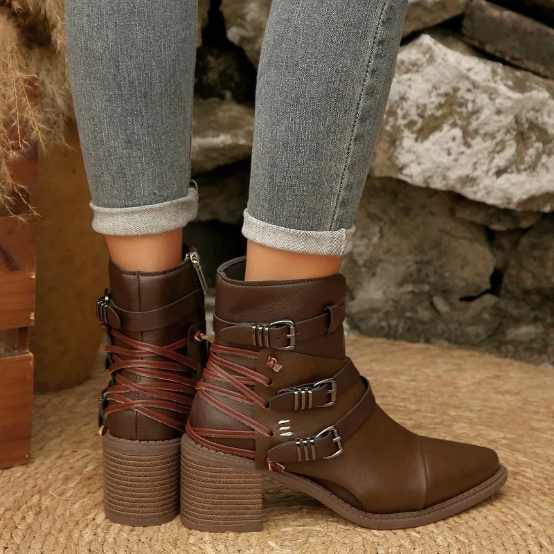 

Large Size Women's Leather Shoes Autumn Winter New Non Slip Buckle Strap Pointed Toe Short Boots Side Zipper Vintage Ankle Boots