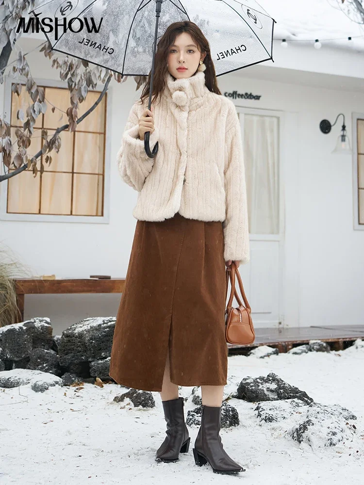 MISHOW Winter Women High Quality Faux Fur Coat Thick Warm Jacket Ladies Covered Button Imitation Mink Fur Outerwear MXC54W0256