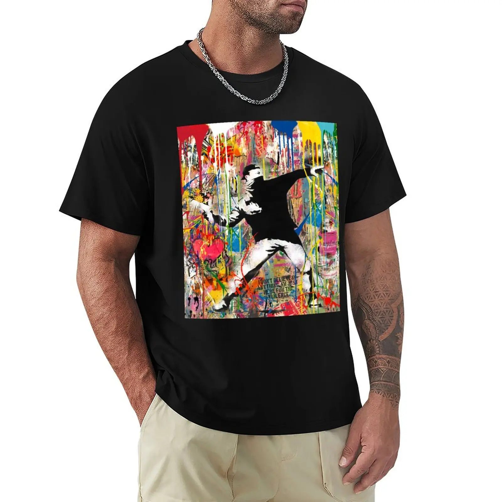 Flower Thrower Pop Street Art Colorful T-Shirt Work Duty Casual T-Shirt
