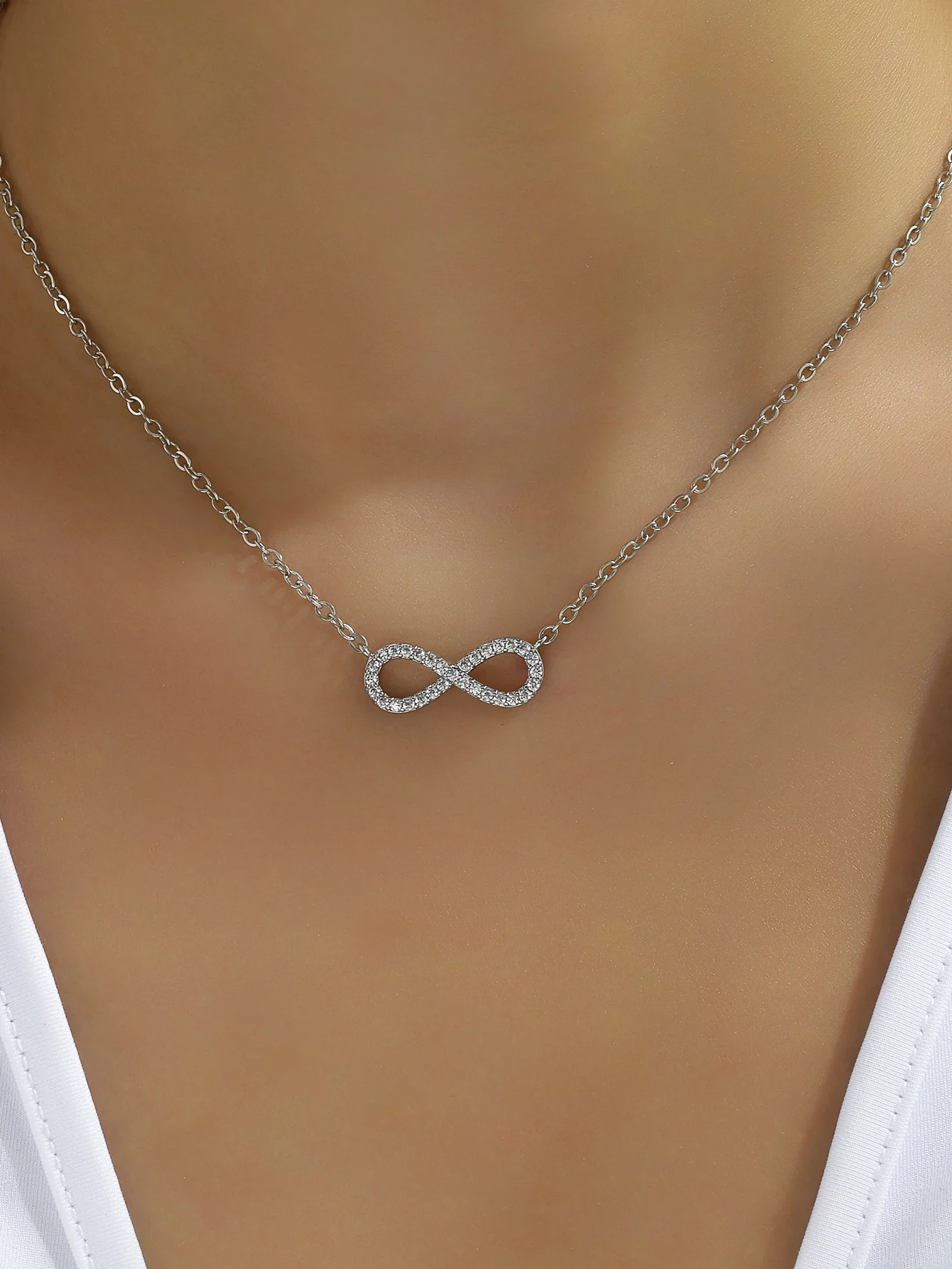 

Fashion Simple Stainless Steel Infinity Pendant Necklace for Women Classic Lucky Zircon Love You Forever Jewelry Birthday Gift