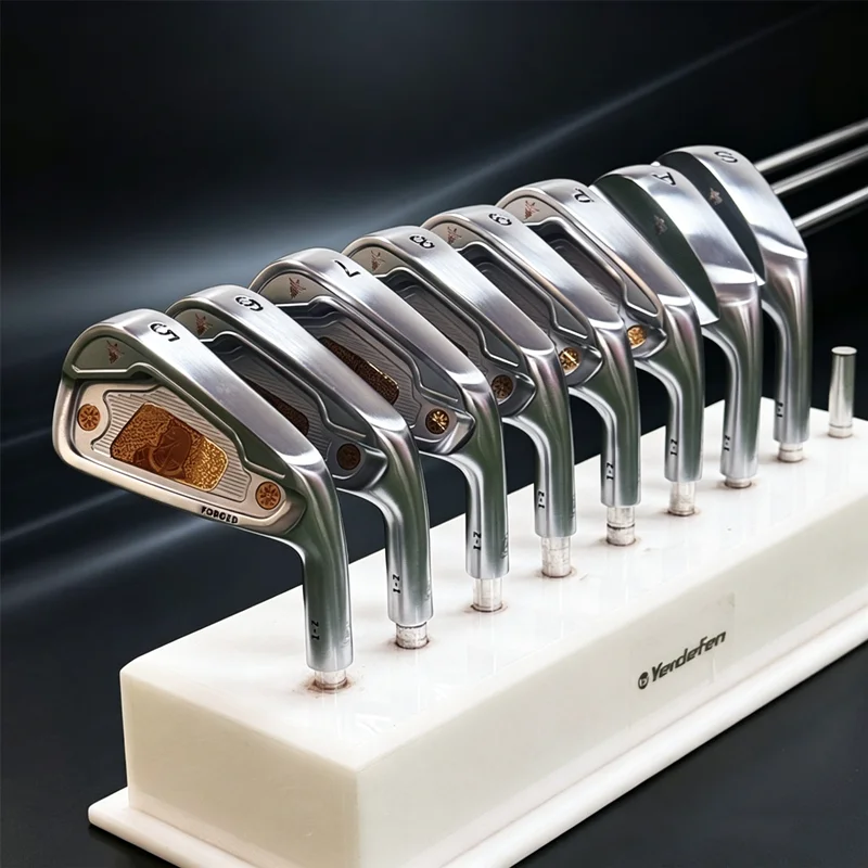ゴルフクラブヘッド ゴルフアイアンセット 鍛造カーボンスチー - Golf Club Iron Set のレビューと価格