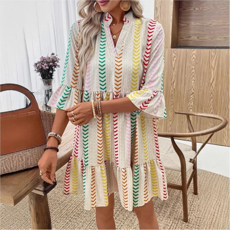 فستان ميدي مطبوع مخطط ملون صيفي بأكمام مضيئة ورقبة على شكل حرف v فضفاض غير رسمي لقضاء العطلات وحفلات الشاطئ للنساء فستان بوهو 2025