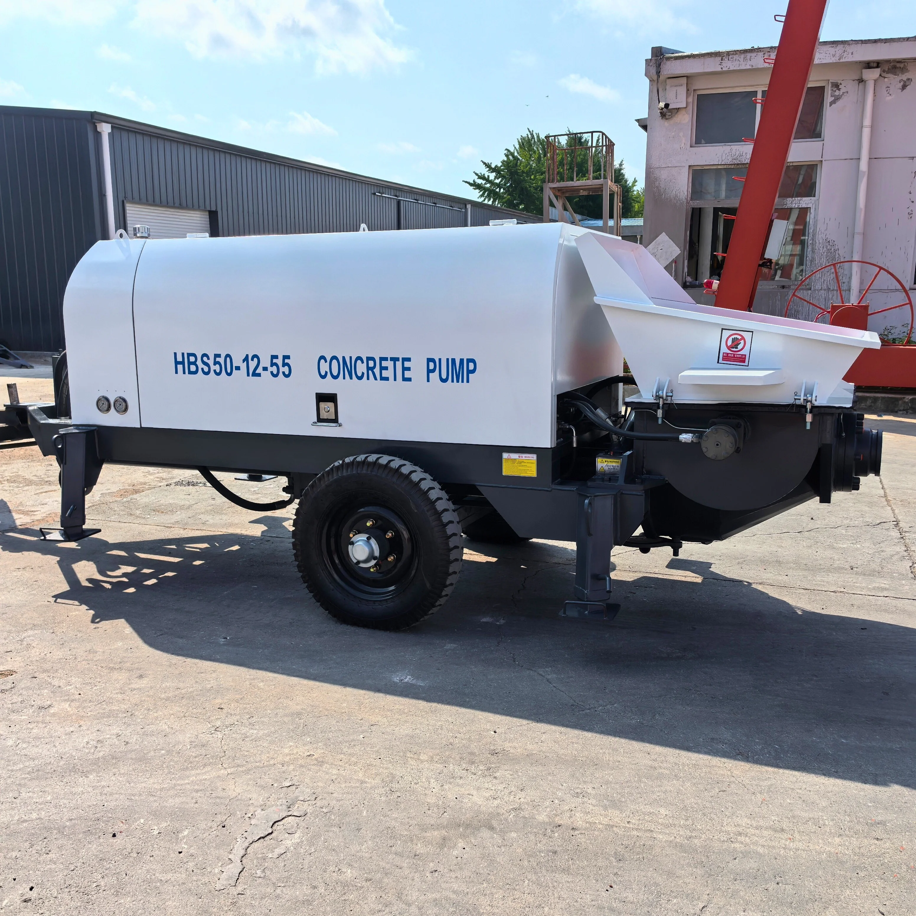 

YG Customized High Efficiency Beton Pump Long Distance 100m Concrete Transport Equipment for Factory Building Sites