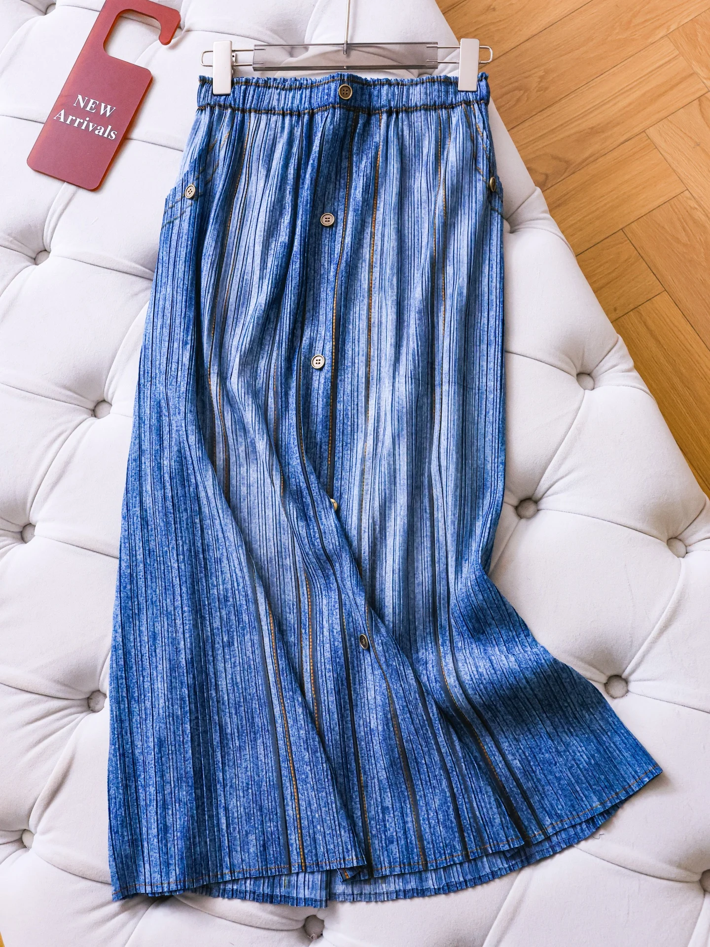 

Elegant High Waist Chiffon Long Skirt Women's Midi Skirt Denim Effect Accordion Pleats Full Length A-Line Silhouette