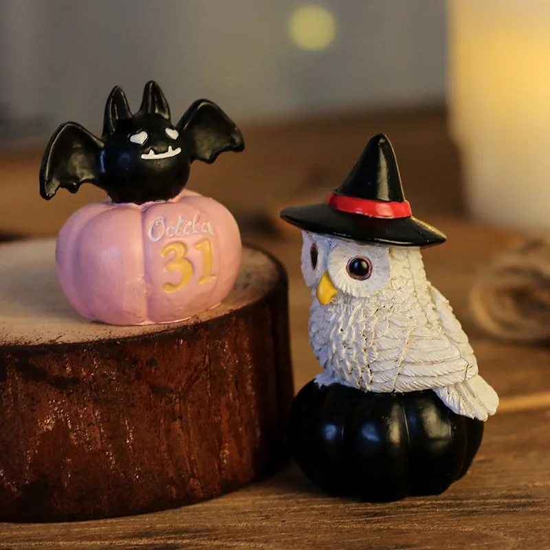 Halloween Mini Resin Figurines: Owls, Bats, Ghosts, Pumpkins, and Vampires—Desktop Decor and Photo Props