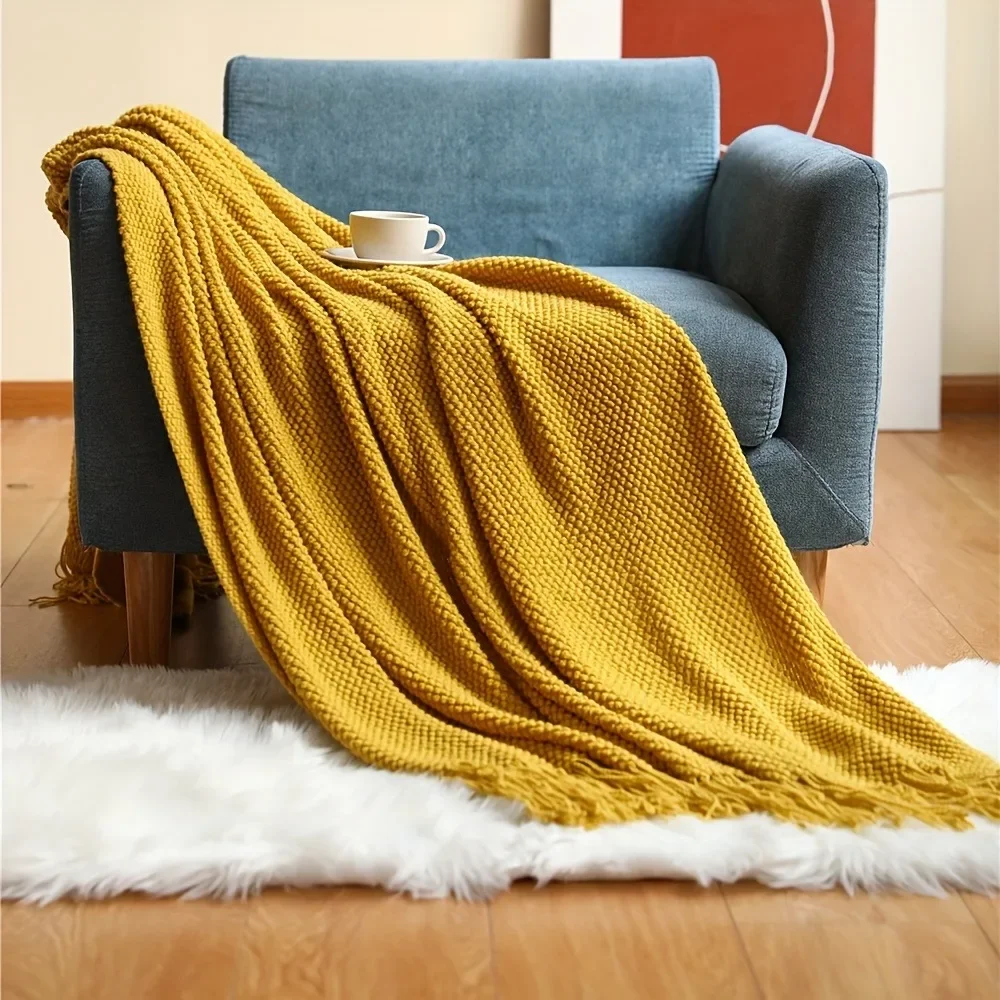 Elegant Knit Throw Blanket Lightweight Cozy with Tassels Bubble Textured Design All-Season Comfort for Couch Bed Home Decor