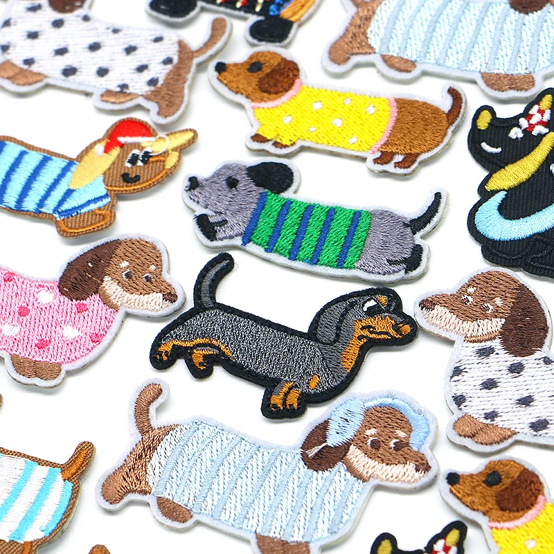 1 Pcs Self Adhesive Fashion Cute Dog Hat Heart-shaped Icon Embroidered Applique For Clothing DIY Iron on Patches on the sticker