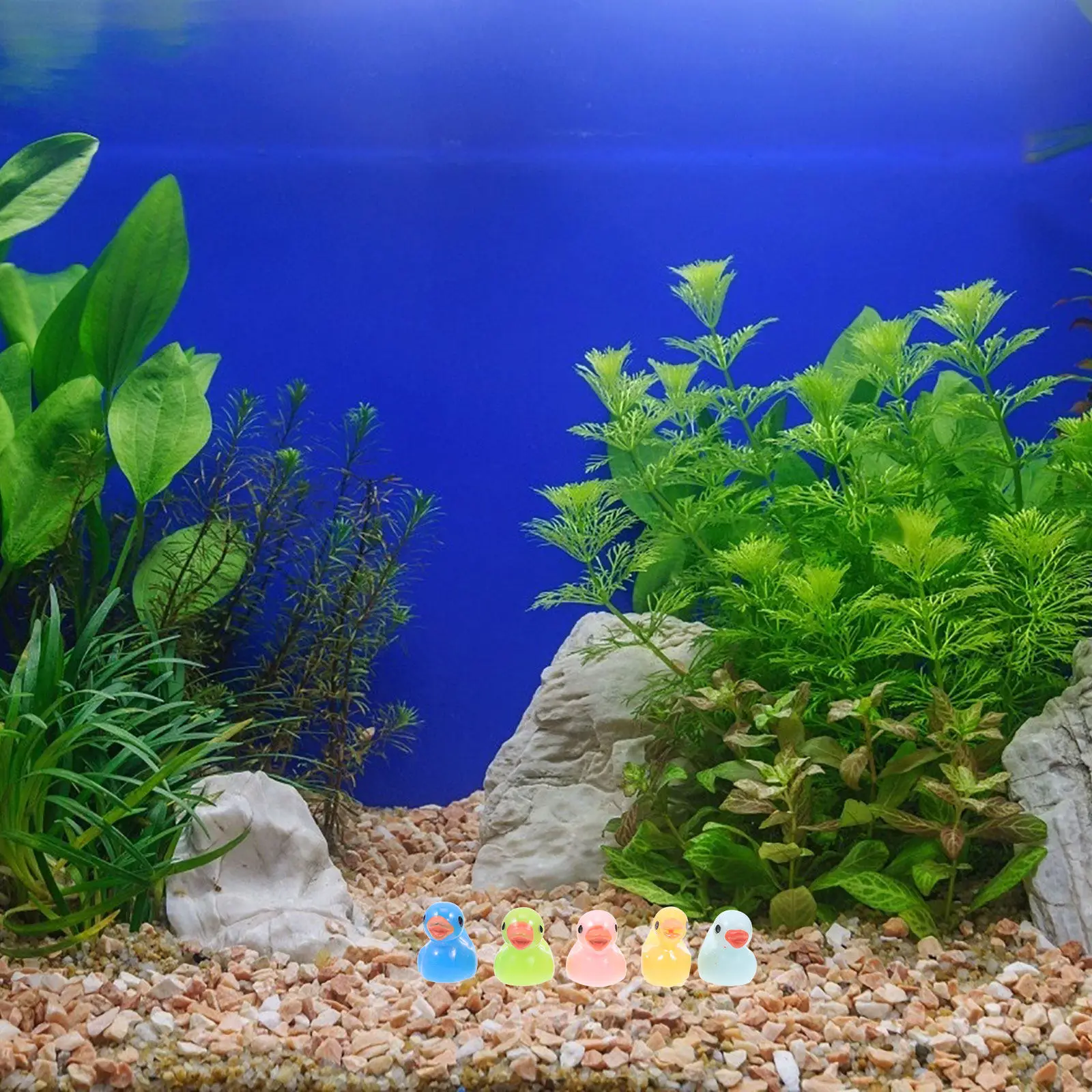 40pcs Resin Aquarium Decor Fish Tank Ornament Ocean Theme Vivid Simulation Landscaping Craft for Freshwater Saltwater