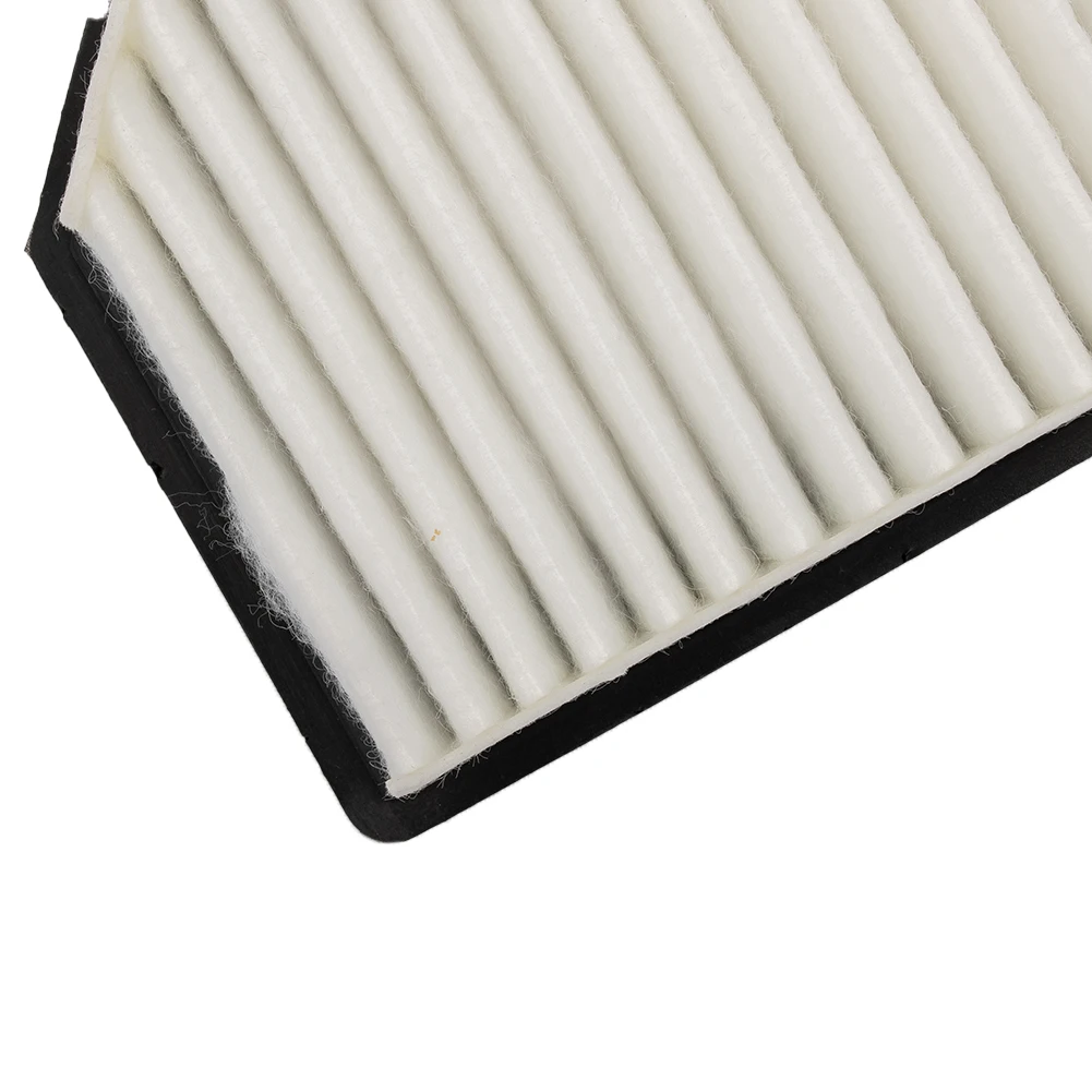 

2020 2021 2022 165466LA0A Engine Air Filter Car Air Filter High Airflow High Quality Long Service Life PP Practical