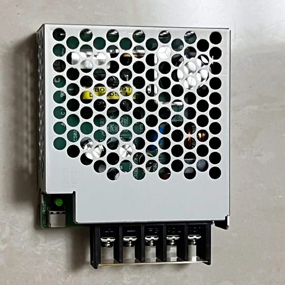 PBA15F-9 Per COSEL INPUT AC100-240V 50-60Hz 0,4A SALIDA 9V 1,7A Alimentatore switching