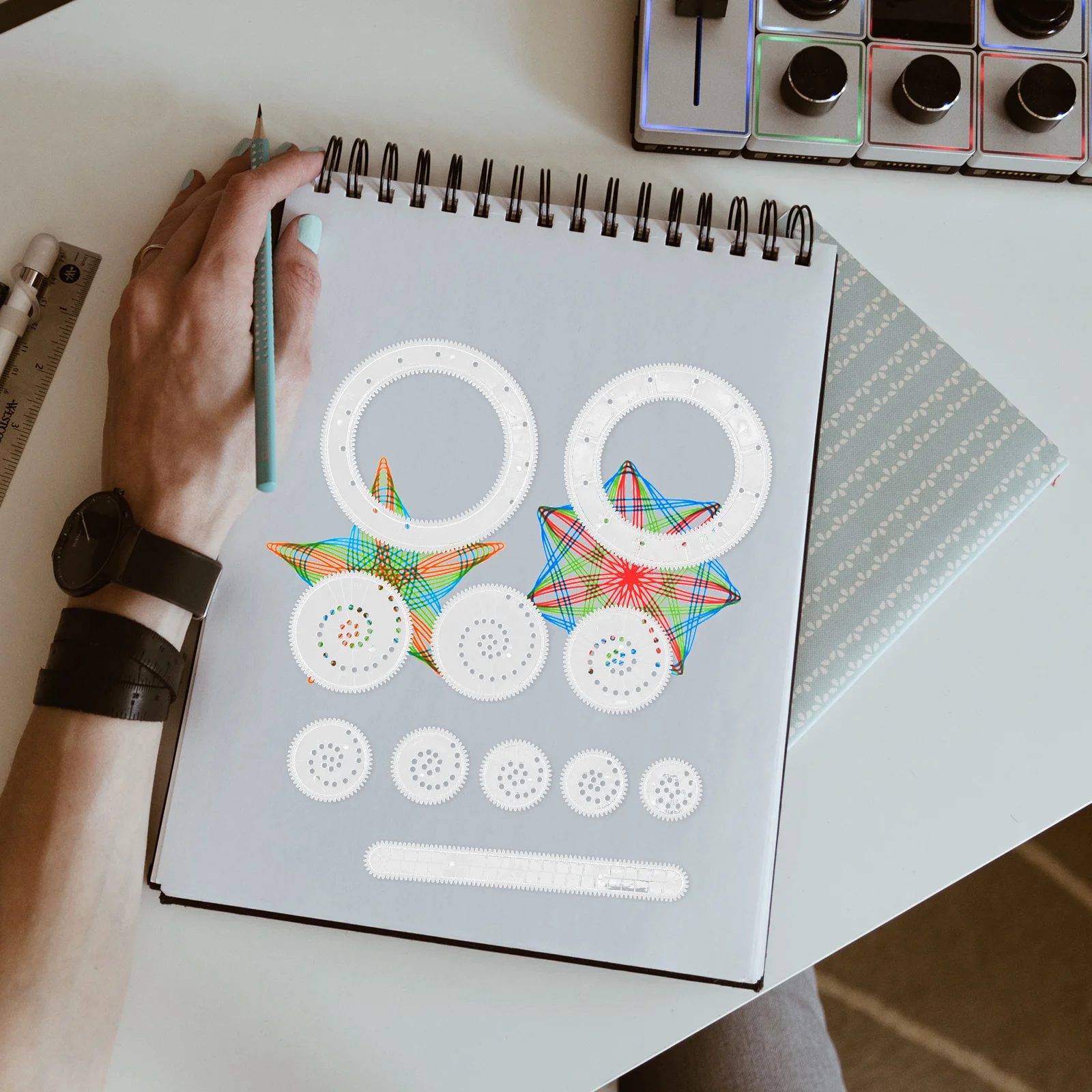 22 قطعة مسطرة رسم مجموعة أدوات الرسم للفن الحرفية متعة التعليمية لتقوم بها بنفسك أداة تلوين مسطرة الرسم