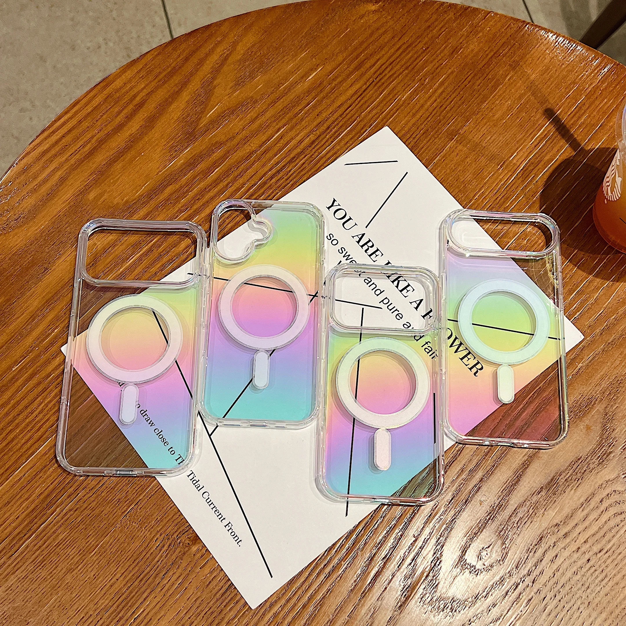 حافظة لهاتف Magsafe بألوان قوس قزح مغناطيسية ملونة لهاتف iPhone 17 Air 16E 16 15 14 13 12 11 Pro Max Plus غطاء شفاف متدرج بالليزر