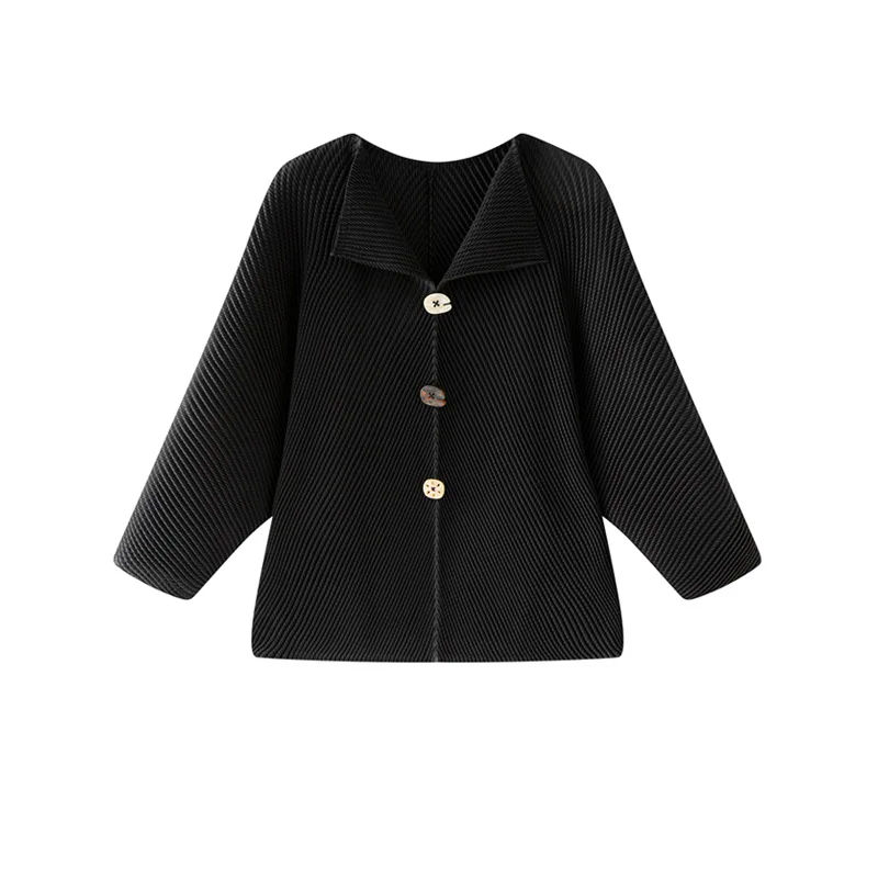 Miyake T-shirt plissé femmes haut 2025 printemps et automne saison col en v ample et élégant Niche à manches courtes T-shirt femmes