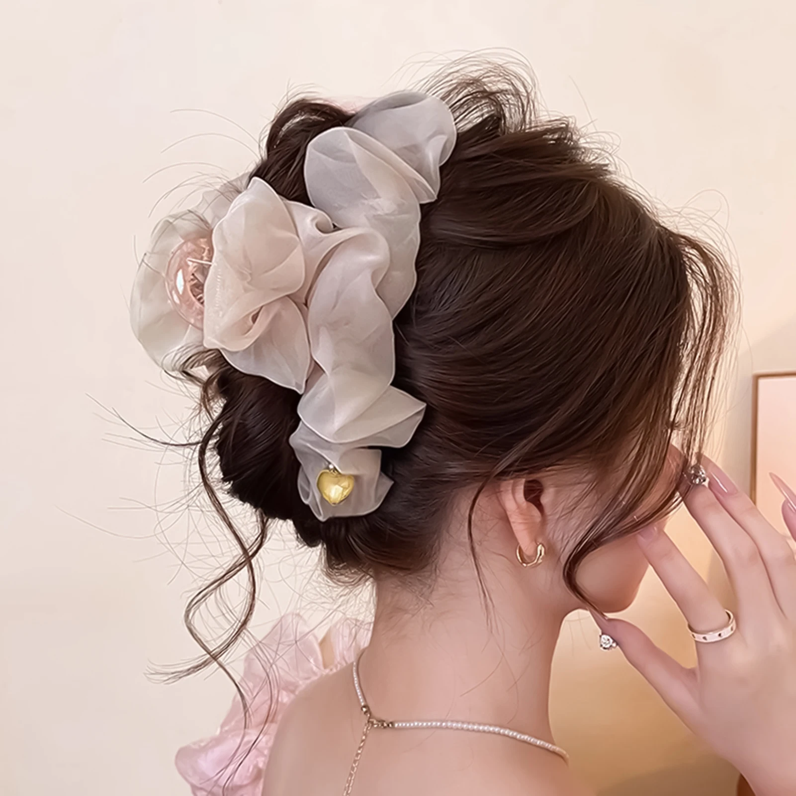 Thumbnail 4 - #85 Top Trendy Hair Clips Picks for Every Budget