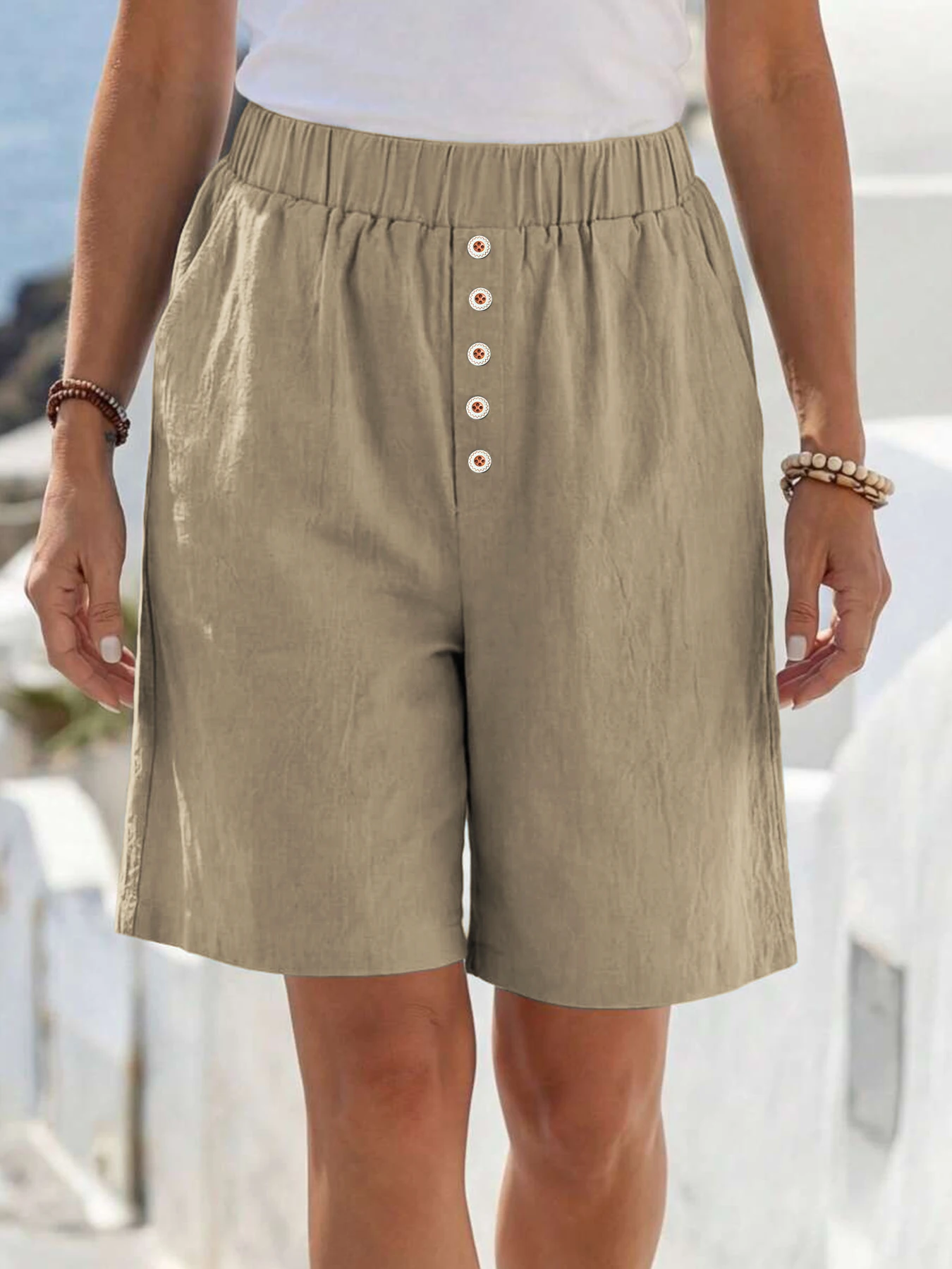 Summer Ladies Casual Loose Pocket Buttoned Linen Shorts Comfortable Breathable Loose Fit Short Pants for Women