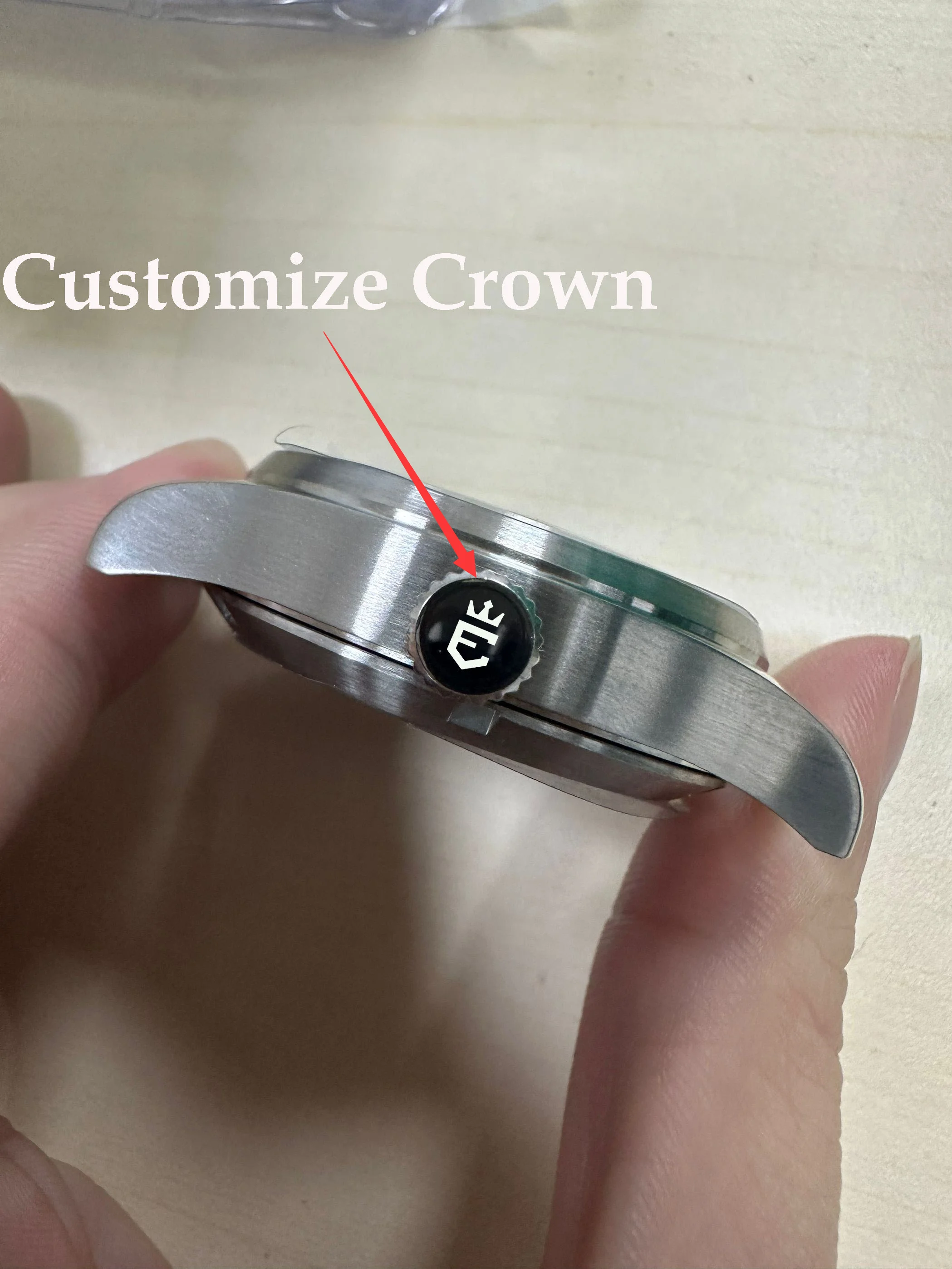 Professional Customized Watch/Crown/Case/Strap/Dial