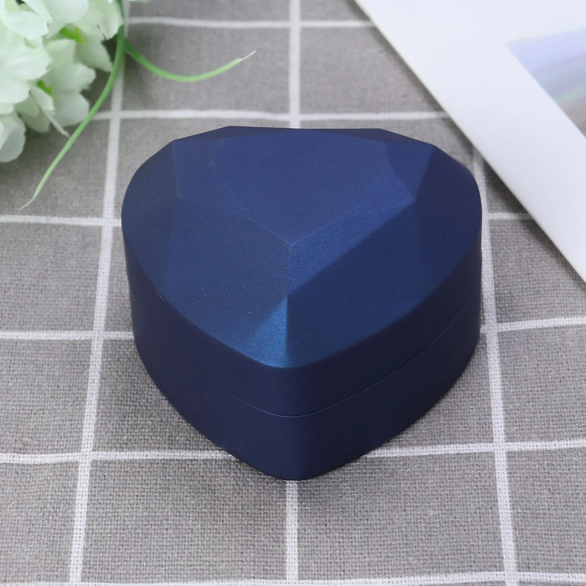 

LED Lighted Heart Shape Storage Proposal Ring Box for Wedding Anniversay Valentines Day (Blue) Led Ring Box