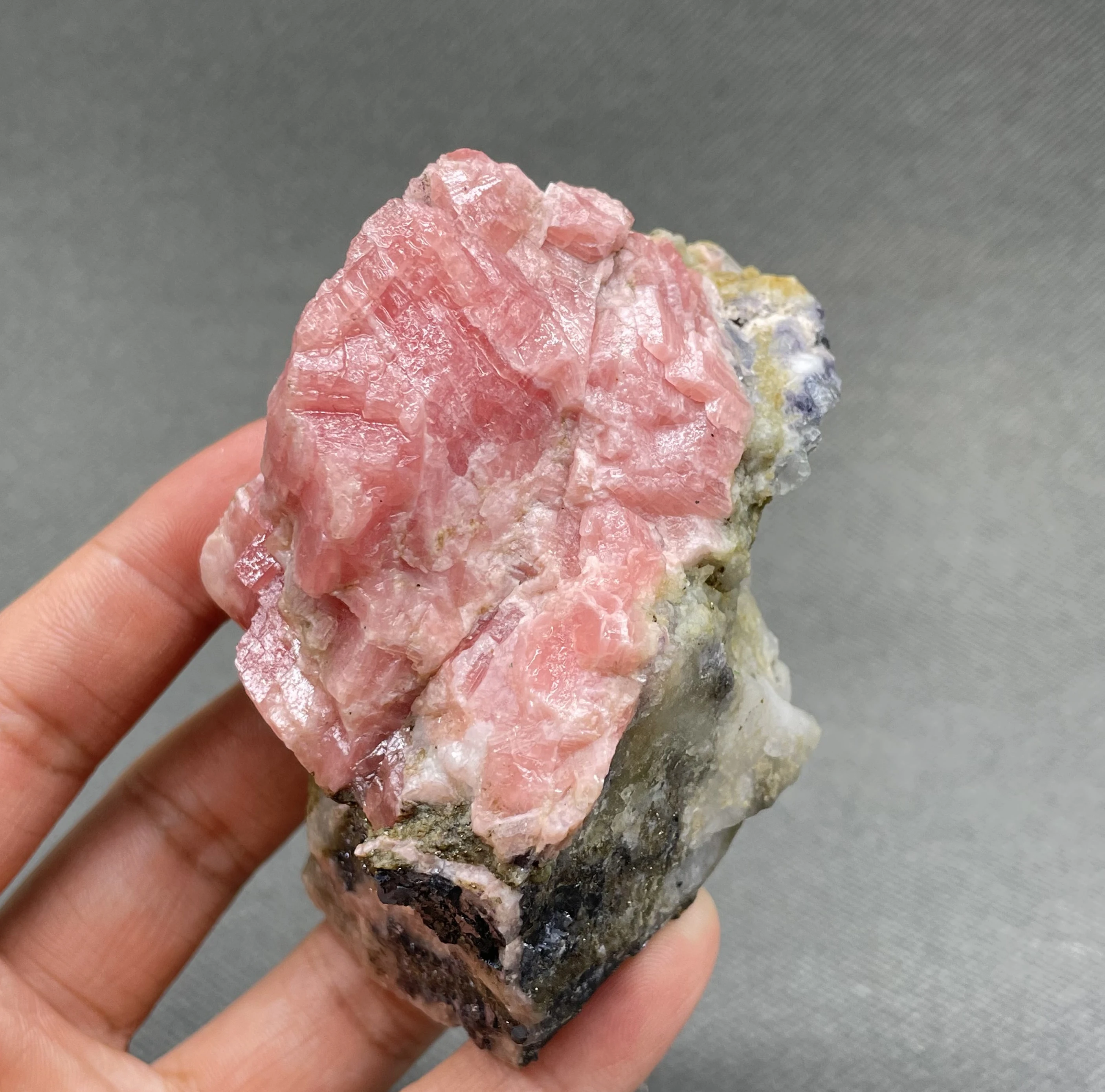 BEST! 317g Natural pink rhodochrosite mineral specimen crystal Stones and crystals Healing crystal from China