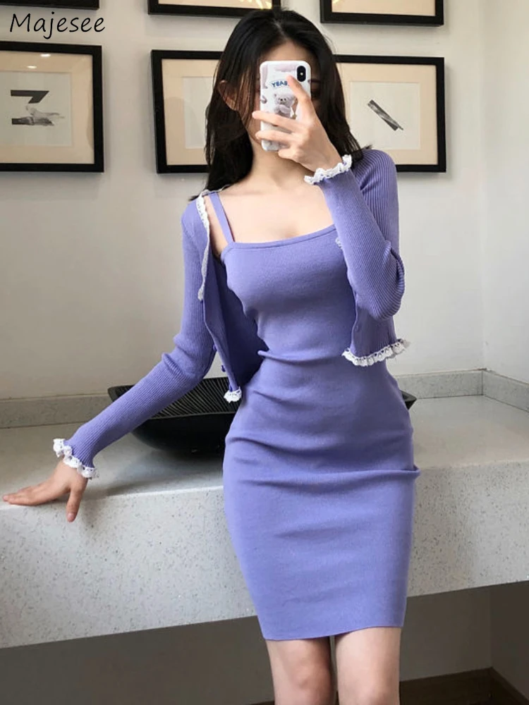 

Женские комплекты Ins Pure Color Hot Girls Chic Camis Mini Dress Тонкие сексуальные простые осенние модные кружевные пальто с v-образным вырезом Трикотажные женские для отдыха