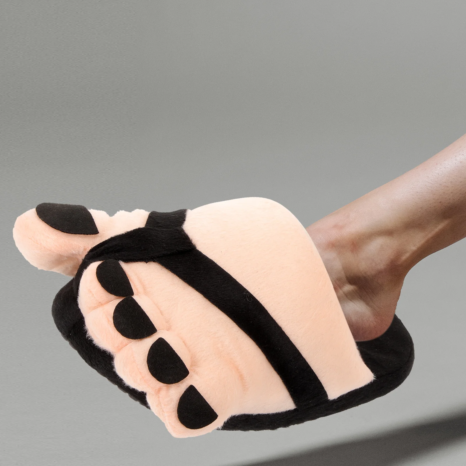 1Pair Giant Feet Costume Slippers Fun Five Toed Cosplay Slippers Halloween Party Favor Prop Giant Feet Slipper for Cosplay