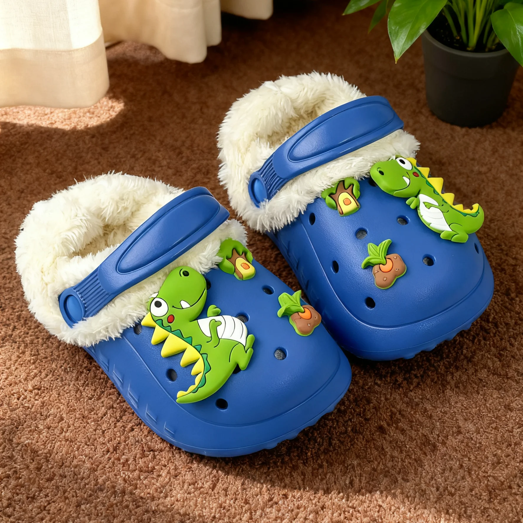 Scarpe da grotta con velluto da donna e sensazione di fascia alta invernale, pantofole in cotone per dormitorio studentesco per ragazze autunnali e invernali staccabili