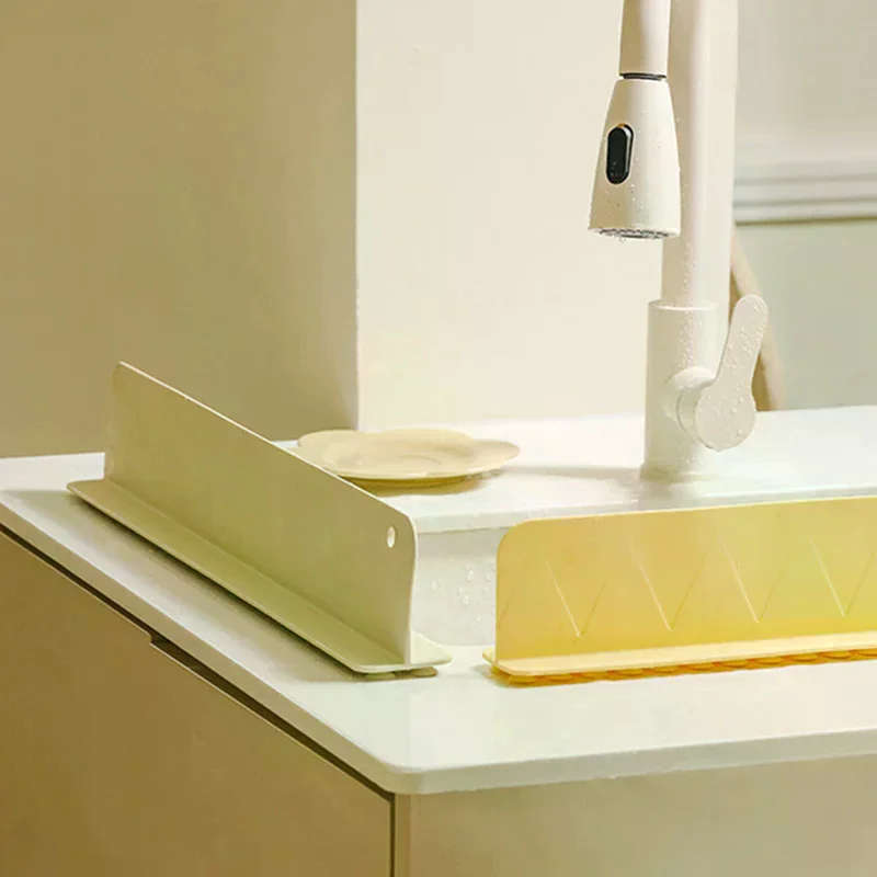 1Pc シリコーンシンクスプラッシュガード吸盤付き抗スプラッシュバリアキッチン洗面器用防水スプラッターストッパーボード