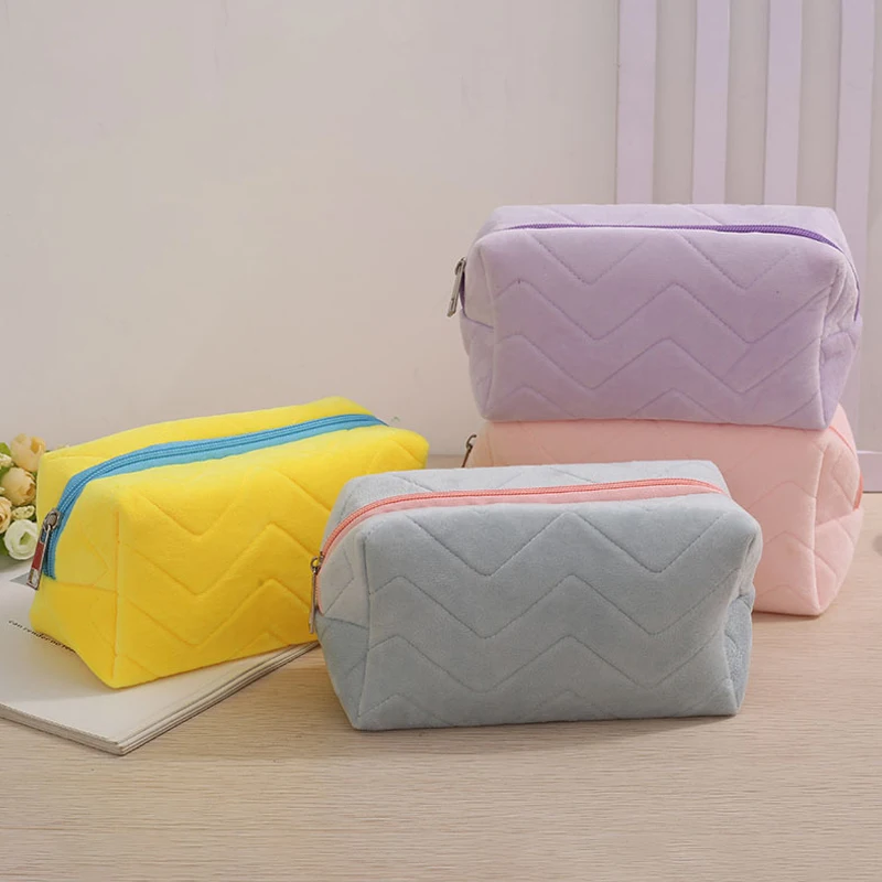 Funda de almohada de terciopelo elegante de gran capacidad/bolsa de maquillaje/bolsa de almacenamiento/bolsa de aseo de viaje conveniente