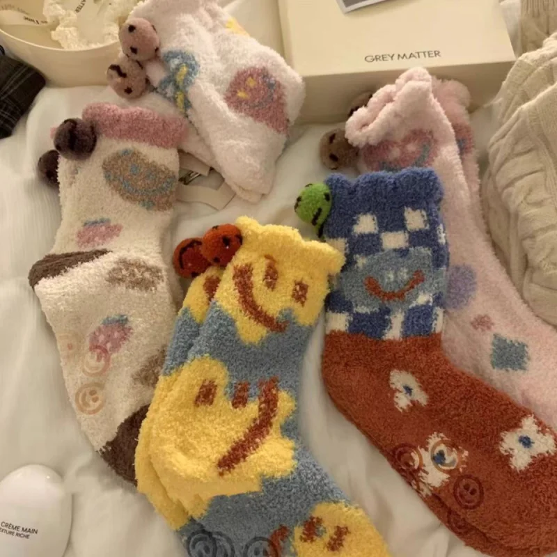 

Women's Coral Fleece Thermal Socks with Cute Heart & Smiley Print, Thick Mid-Calf Winter Sleep Socks, Cozy Home Slipper Socks