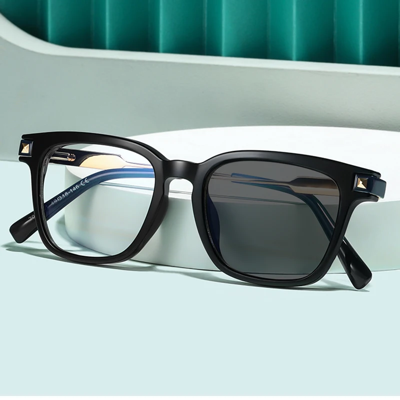 

Men Square Photochromic Reading Glasses Retro Women Clear Resin Computer Presbyopia Reader Sunglasses With Diopter 0 To +6.0