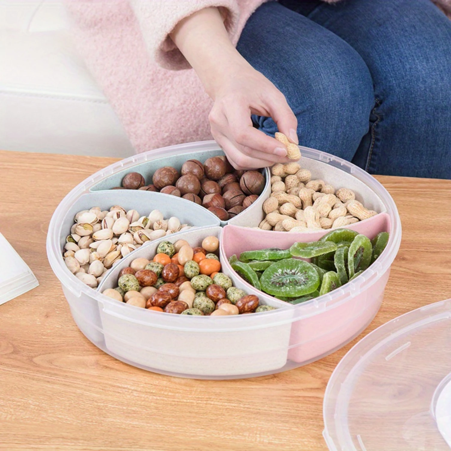 

Versatile Snack & Fruit Container - Transparent, Reusable Plastic Organizer With Flip-Top Lid For And Dining Room