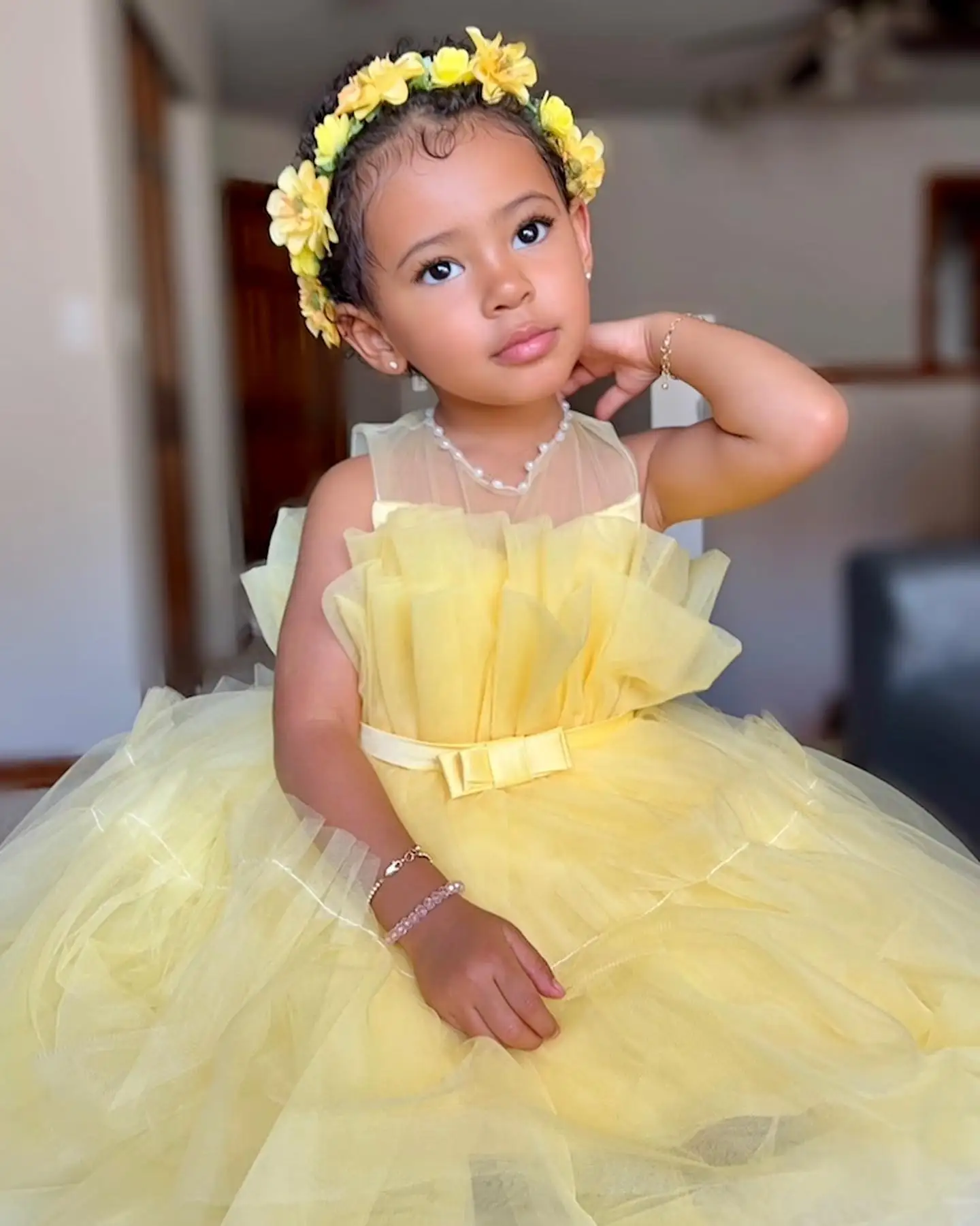 Yellow Flower Girl Dresses Tiered Ruffles Kids Birthdays Party Gowns with Belt Pleated Beads Children Photography Dresses