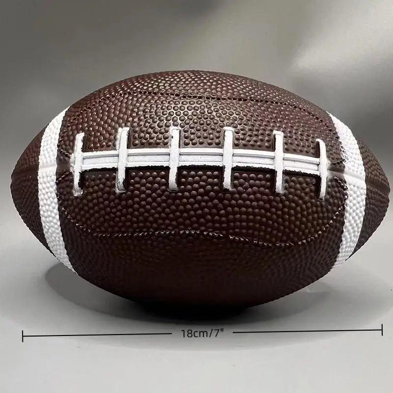 팽창식 PVC 축구공, 축구 및 럭비 애호가에게 적합하며, 남성, 여성 및 어린이에게 이상적입니다.