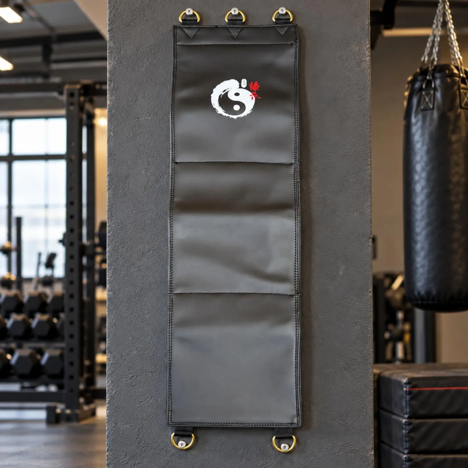 Wall-Hanging Striking Target with Metal Rings Reinforced Stitching Combat Arts Wall Target Hand Conditioning Strike Pad