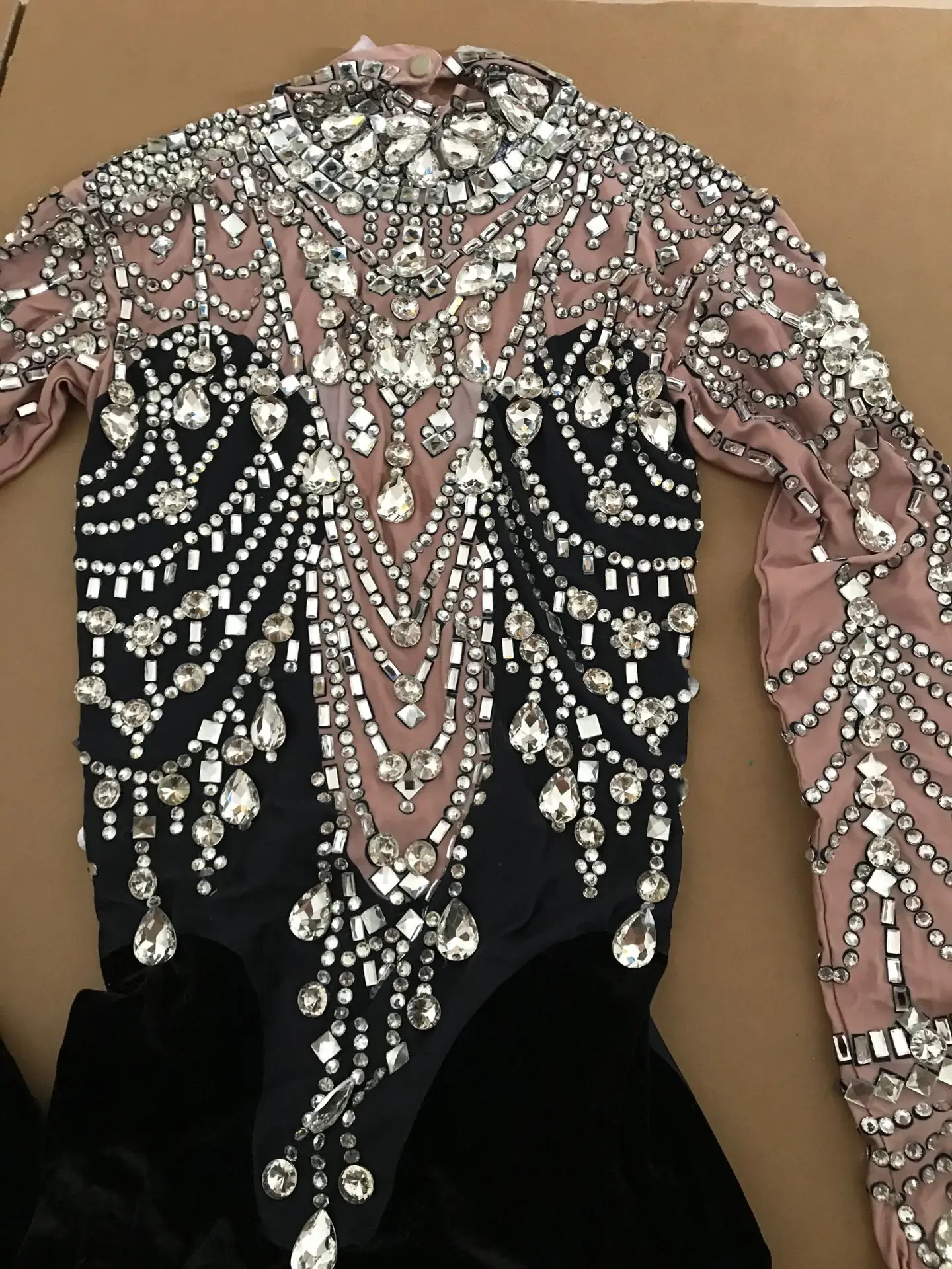 Vestido largo de sirena con diamantes de imitación de terciopelo para mujer, elegantes trajes de fiesta de cumpleaños, traje de boda de escenario de graduación de noche de cristal