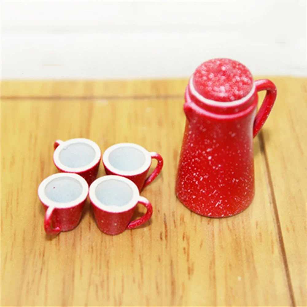 1/12 Poppenhuis Miniatuur Metalen Rode Ketel met Cup Mini Thee Set Model Speelgoed voor Poppenhuis Accessoires Decoratie ob11 bjd