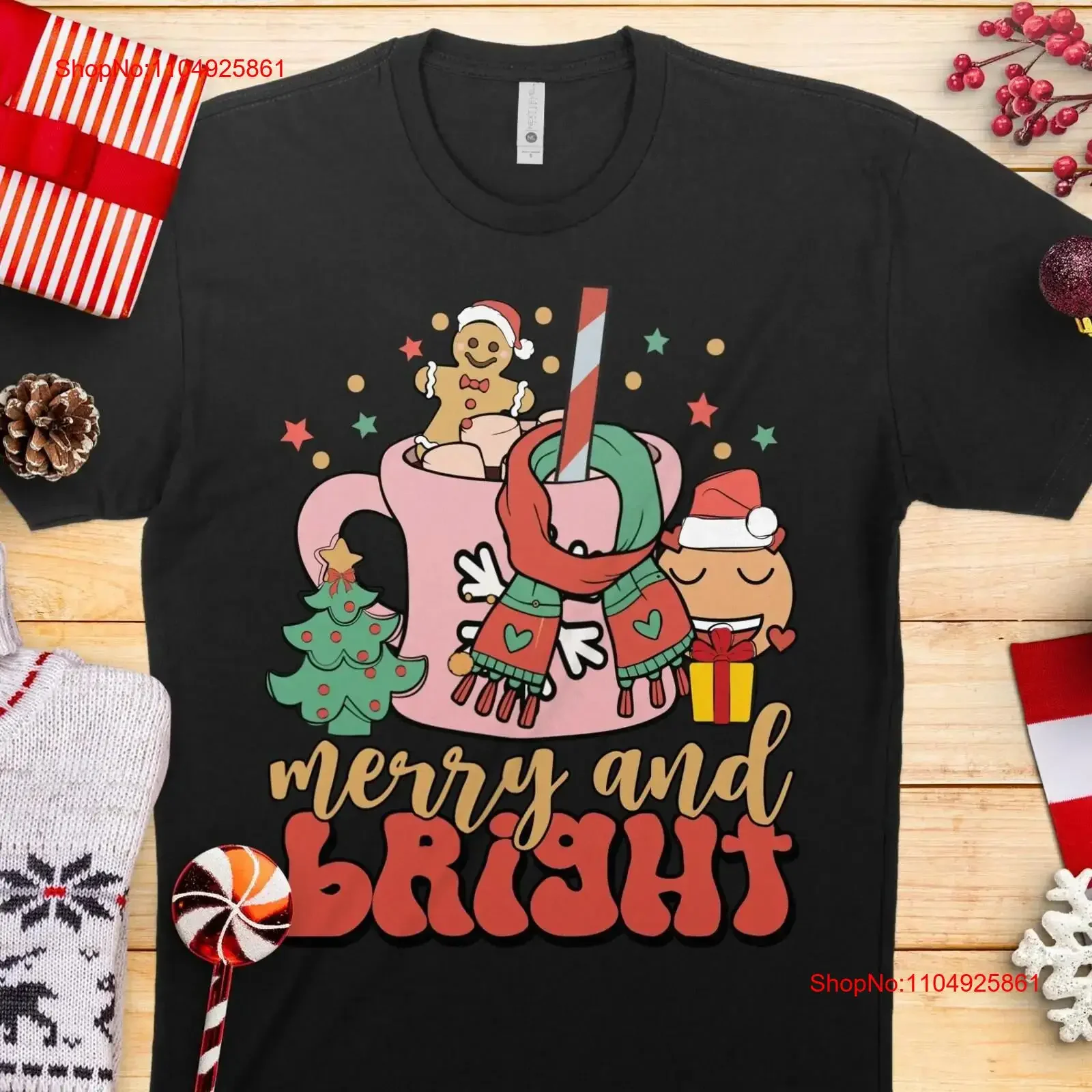 

Футболка Merry Bright Cocoa в стиле ретро с винтажным принтом, зимняя страна чудес, секретный Санта-Рождественский праздничный подарок для нее, винтажный стираный