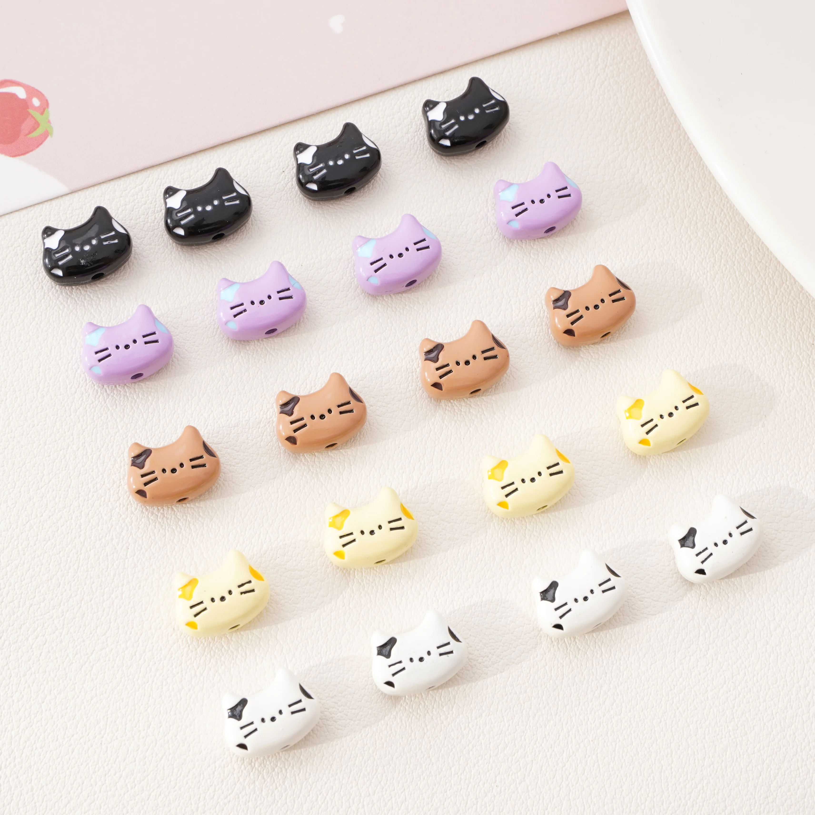 1pcs Little Cat Head Alloy Beads Creamy Cat Pendant Handmade DIY Jewelry Bracelet And Bag Accessories Straight Hole Spacer Beads