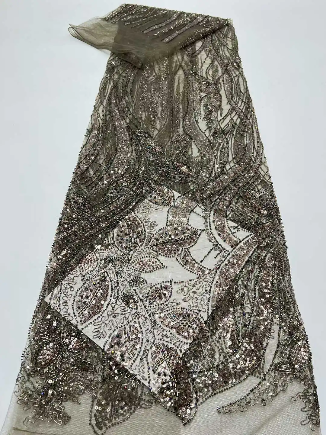 Luxury African Beads Flowers Lace Fabric 2026 High Quality French Groom Embroidery Sequins Lace Fabrics For Christmas Sewing