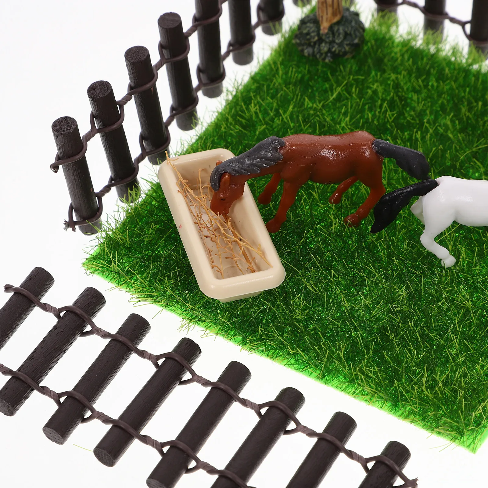 

1 Set Miniature Horse Barn Stable Simulation Small Farm Landscaping Prop Pretend Play Educational DIY Stable Kit