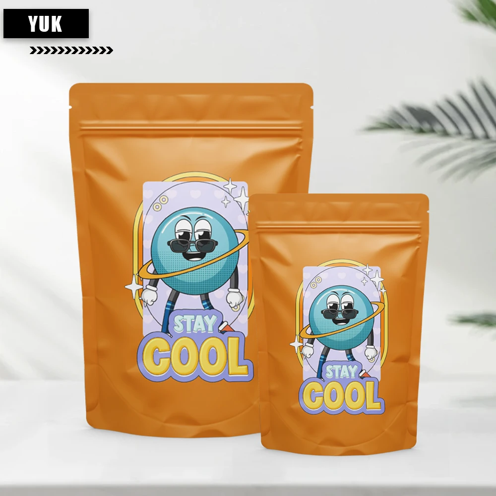 Custom Printing Aluminum Foil Color Standing Zipper Pouch, Nut Candy Bag, Cartoon Pattern, Sock Printing, Backaging Bags, 50