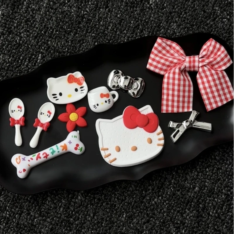 

New Cartoon Hello Kitty Shoe Charm Set DIY Garden Shoe Decorations with Removable Holes ABS Material Themed Shoe Decoration