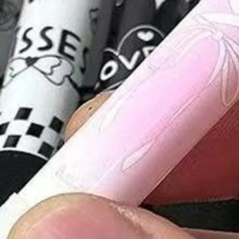 

4Pcs Cartoon Neutral Pen Bow Design Press Type 0.5mm Quick Drying Soft Grip Student Writing Pen