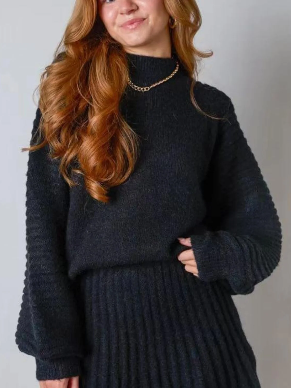 

Ele f Вязаный свитер с высоким воротником, комплект из топа и юбки, женский ансамбль Faion, осенняя коллекция Long Sve