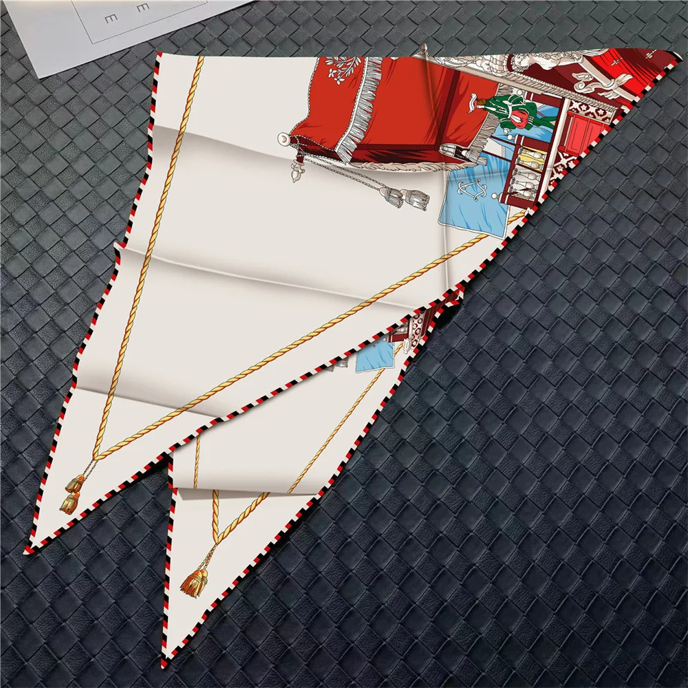 Sciarpa in twill triangolare Scialli da donna di lusso Grande foulard Femme Borsa per la testa Stola avvolgente Regalo di Natale