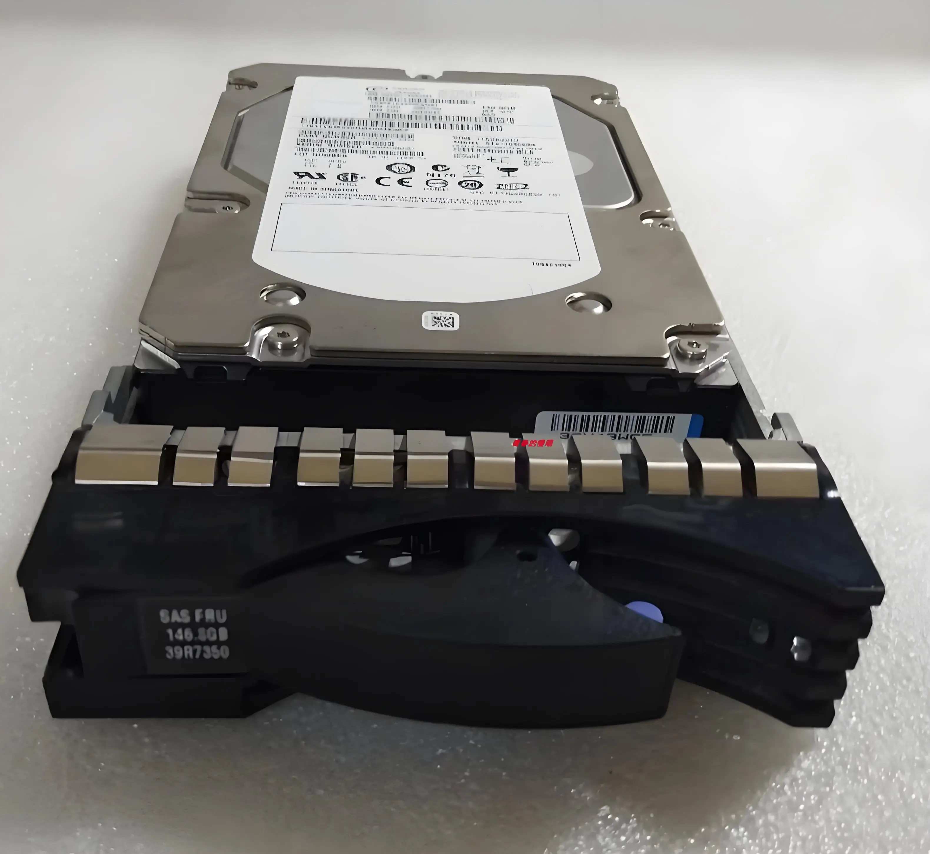 

For 146G 40K1044 39R7350 26K5842 15K SAS 3.5-inch server hard disk